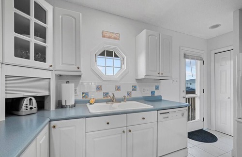 Topsail Beach Casa | Searenity! 3 BR w/bonus loft. Pet friendly.