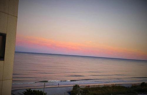 Myrtle Beach Apartamento | SeaRenity by the Sea - Luxury & Romance Await