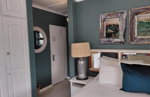 Umhlali Beach Cama Y Desayuno | Searose Family Suite, Salt Rock Ballito