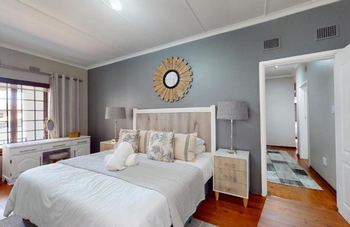 Scottburgh South Casa | Seas the day Scottburgh by Top Destinations Rentals