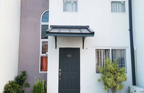 Harbour View Casa | Seascape Escapade - Cozy Townhouse 10mins from Airport
