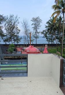 Kuzhuppilly Casa | Seascape Homestay Cherai Beach