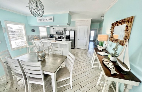 Perdido Key Coves One Casa | Seascape on Perdido Key, Beach FL and Bay Front home! Waterview Hot Tub