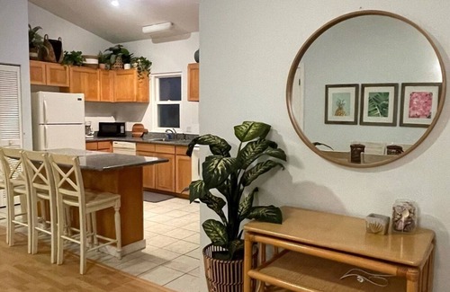 Laie Casa | Seascape Serenity Cottage - Beachfront, Large Yard