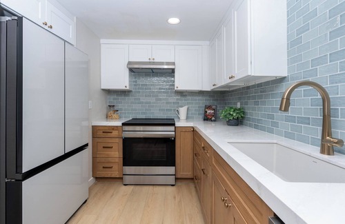 Solana Beach Condominio | Seascape Sur Luxurious remodeled 2-bedroom 1 story condo with split system AC