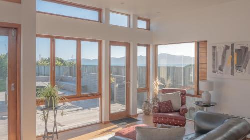 Raumati South Casa | Seascapes Beachouse