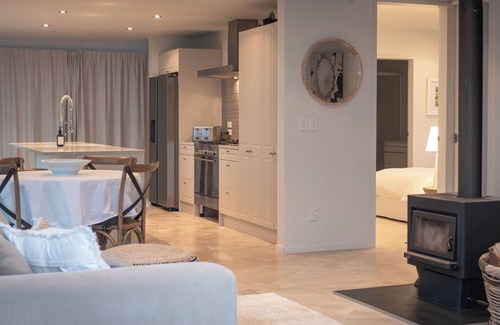 Raumati South Apartamento | Seascapes Waterfront 1