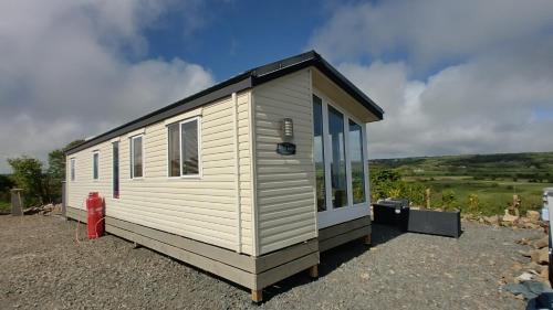 Curragh Chalet De Esquí | Seaside chalet in Ardmore with breathtaking views