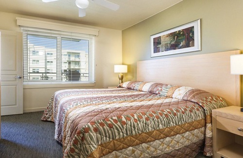Seaside Complejo | Seaside!! Condo with ocean view, grill on balcony, beach access from the resort.