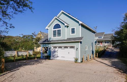 Buxton Casa | Seaside Cottage with Private Pier - 3 Miles to Beach