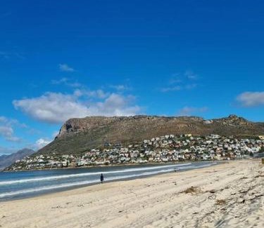 Fish Hoek Casa | Seaside Cottages Minimum Two Nights Stay