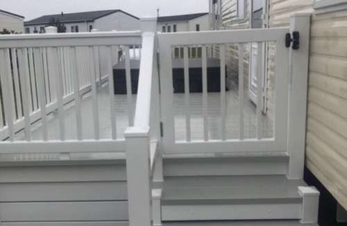 Mablethorpe Casa | Seaside Cove Static Holiday Home a perfect seaside getaway with private hot tub