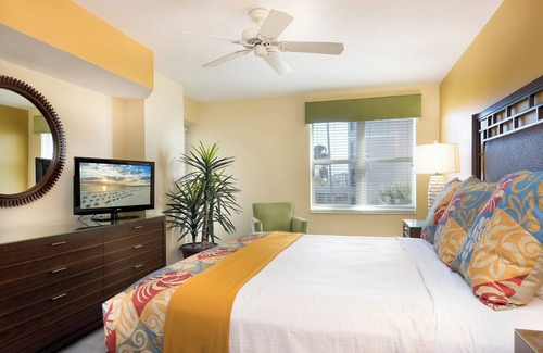 South Island Hotel | Seaside Escape! 2 Cozy Units w/ Pool & Beach Access!
