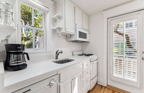 Seaside Cabaña | SEASIDE - 1 BR Cottage 75 feet from beach access