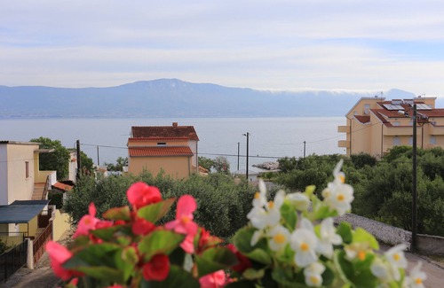 Slatine Casa | Casa familiar con piscina junto al mar Slatine, Ciovo (K-17231)