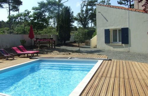 Le Grand-Village-Plage Villa | Villa frente al mar con piscina al borde del bosque