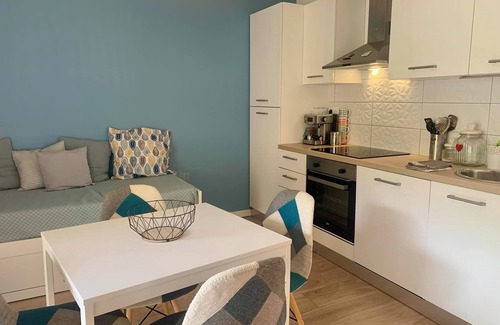 Saint-Mandrier-sur-Mer Apartamento | Seaside terrace apartment