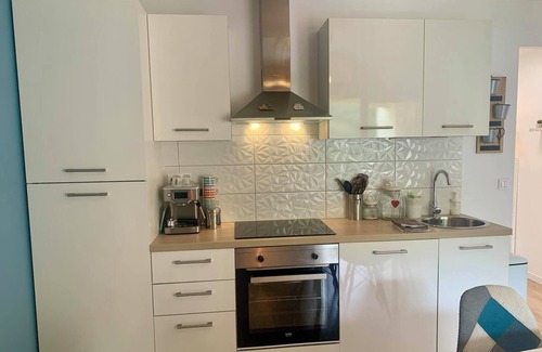 Saint-Mandrier-sur-Mer Apartamento | Seaside terrace apartment