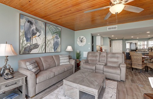 Port Aransas Condominio | Seaside Haven | Beachfront | Panoramic Ocean Views
