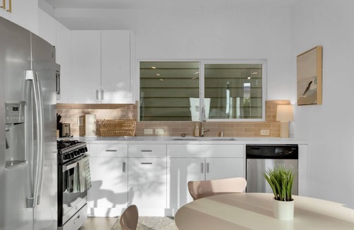 Mussel Shoals Casa | Seaside Hideaway w Hottub in Mussel Shoals
