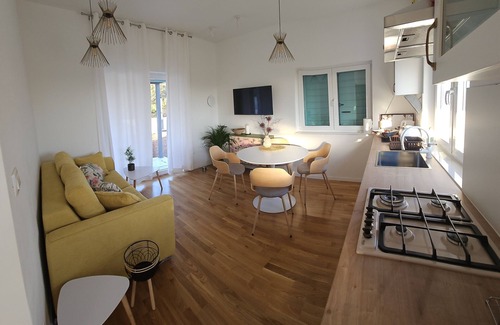 Dobropoljana Casa | Casa para una familia con niños junto al mar Bahía Nevidansko Polje, Pasman (K-24036)