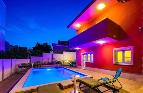 Businci Casa | Casa junto al mar con piscina Businci, Ciovo (K-11882)