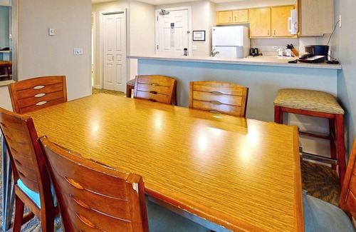 Seaside Gilbert District Condominio | Seaside Resort - 2 Bedroom 2 Bath - Assignment 4