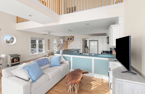 Newburyport Casa | Seaside Serenity Retreat