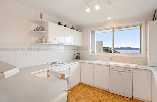 Sandy Bay Casa | "Seaside Serenity" with Views, Sleeps 9, 3 bath