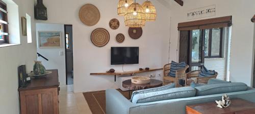 Umhlali Beach Casa | Seaside Serenity - Your ultimate beachfront escape
