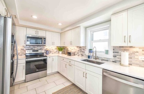 Wrightsville Beach Condominio | Seaside Solace: Panoramic Views Ocean front property with pool