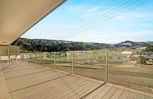 Picton Casa | Seaside Sounds - Picton Upstairs Unit