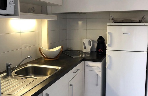 Saint-Cyprien Plage Apartamento | St cyprien. Estudio cabina 27m2 terraza, vista mar y piscina