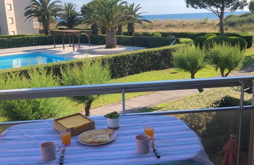 Saint-Cyprien Plage Apartamento | St cyprien. Estudio cabina 27m2 terraza, vista mar y piscina