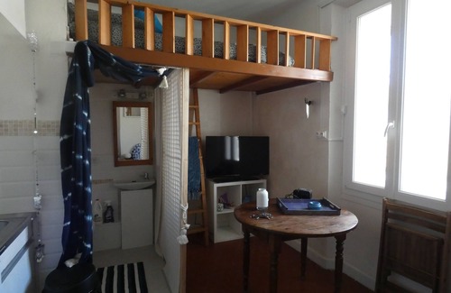 Les Sablettes Apartamento | SEASIDE STUDIO LA SEYNE SUR MER