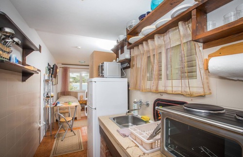Zaton Apartamento | Seaside Studio - Studio Apartment with Private Beach and Sea View