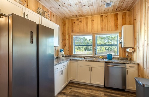 Carrabelle Casa | Seaside Sunrise 2BR/1BA beachfront home