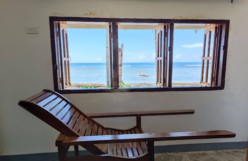 Catangnan Apartamento | Seaside view a friendly neighborhood and near in many tourist spot in the island
