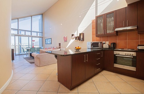 Bloubergstrand Apartamento | Seaside Village B24 by CTHA