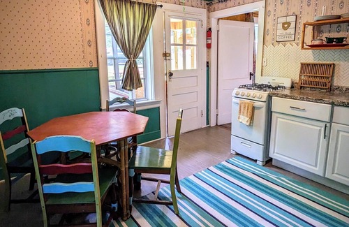 White Lake Cabaña | Casas de temporada de la colonia con piscina al aire libre