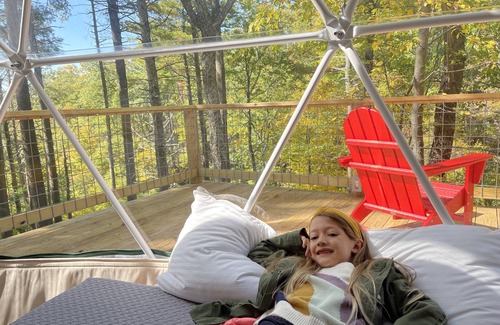 Wallkill Casa | Seasonal, Cozy Geo-Dome with Heat/AC on Private Hiking paradise in Gunks.