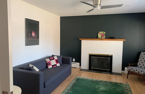 New Paltz Casa | Seasonal or short term, modern 4-bedroom on quiet, tree-lined street