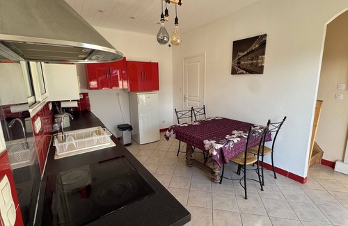 Chatuzange-le-Goubet Casa | Seasonal rental maisonnette