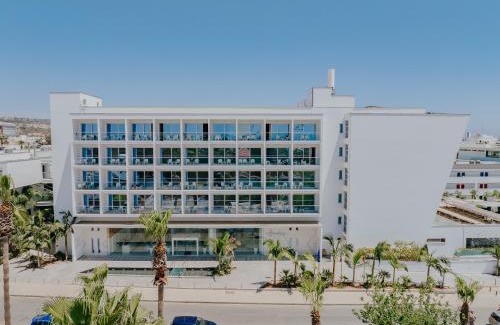 Ayia Napa Hotel | Seasons Hotel (Adults Only)