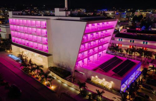 Ayia Napa Hotel | Seasons Hotel (Adults Only)
