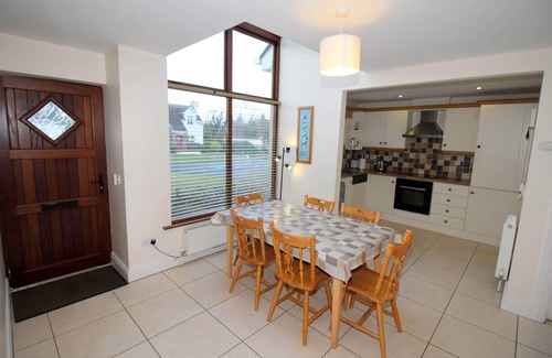 Rathmullan Cabaña | Seaspray beach house
