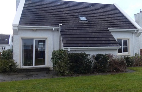 Rathmullan Cabaña | Seaspray beach house