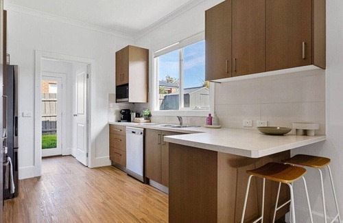 Rosebud Casa | Seaspray Cottage | Heated Pool | Special Offer