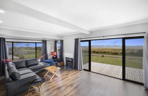 Robertsons Beach Casa | Seaspray home