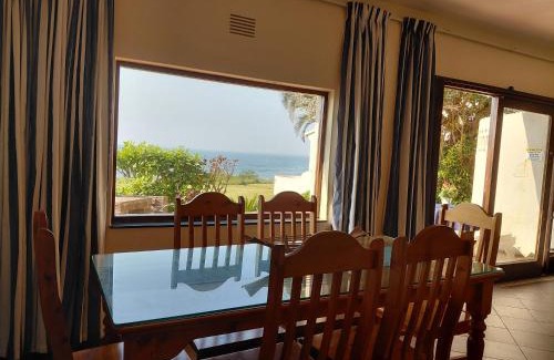 Port Edward Apartamento | Seaverge Chalets 8